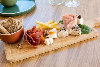 Restaurant panoramique Dieulefit, Drôme · les Sources de Dieulefit