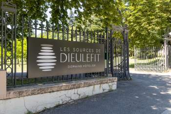 Salle de réception Drôme · Les Sources de Dieulefit